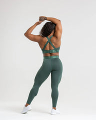Hold Sports Bra | Jungle Green WOMEN'S BEST