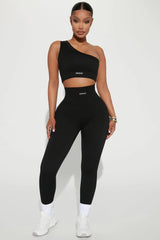 Effortless Juno Capri Ribbed Seamless Legging - Black Fashion Nova