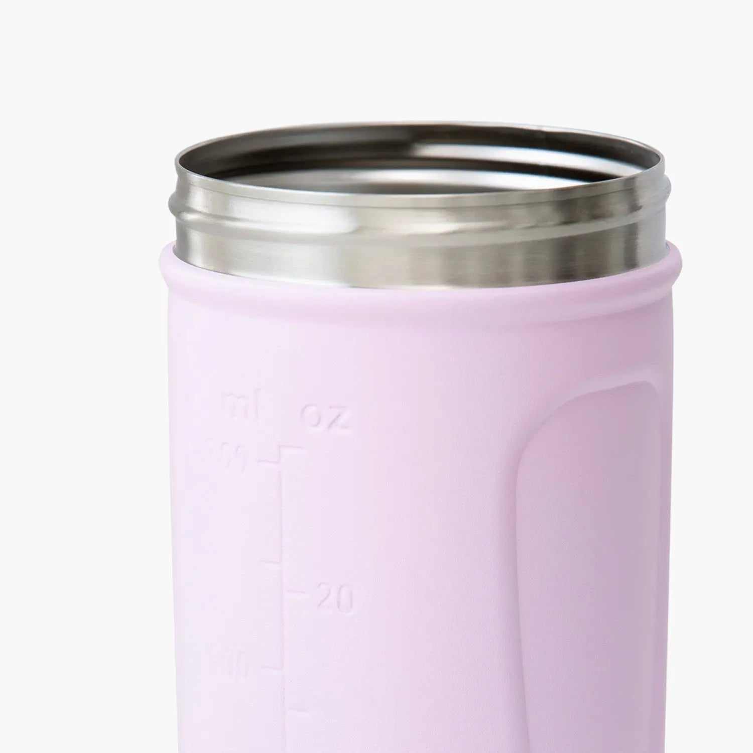 فانجان سفر "Large Metal Shaker | Fragrant Lilac" بلون وردي فاتح وغطاء من الستانلس ستيل. تصميم متين. (اسم العلامة التجارية: SAUDI SHARK)