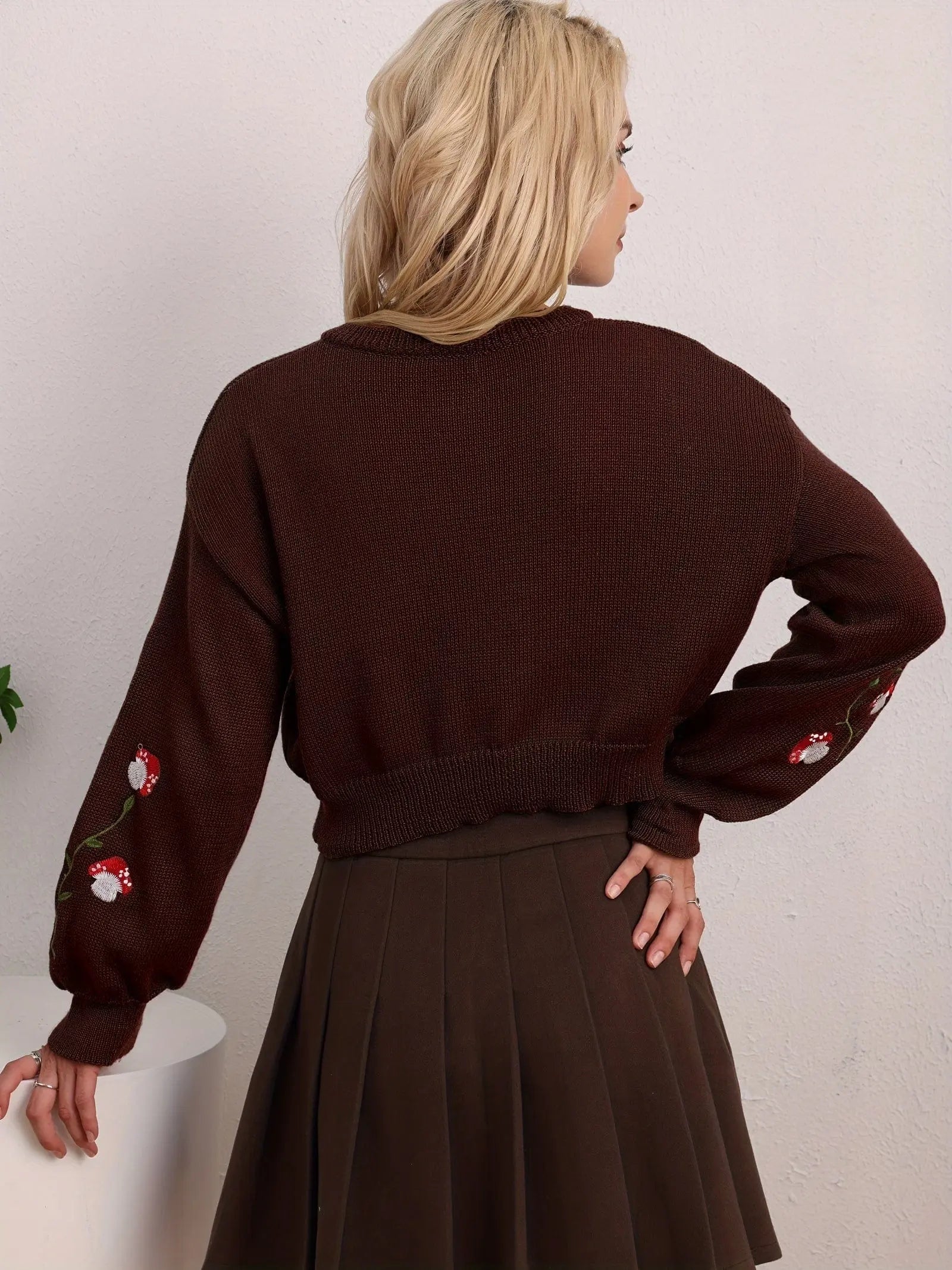 Pinnacle Mushroom Embroidered Cardigan Modavivo