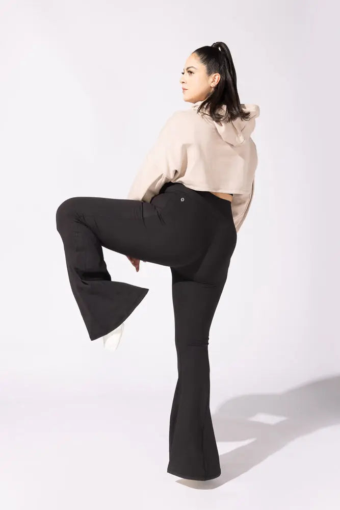 Crisscross Hourglass® Bell Bottom with Pockets (Soft Touch) - Black POPFLEX