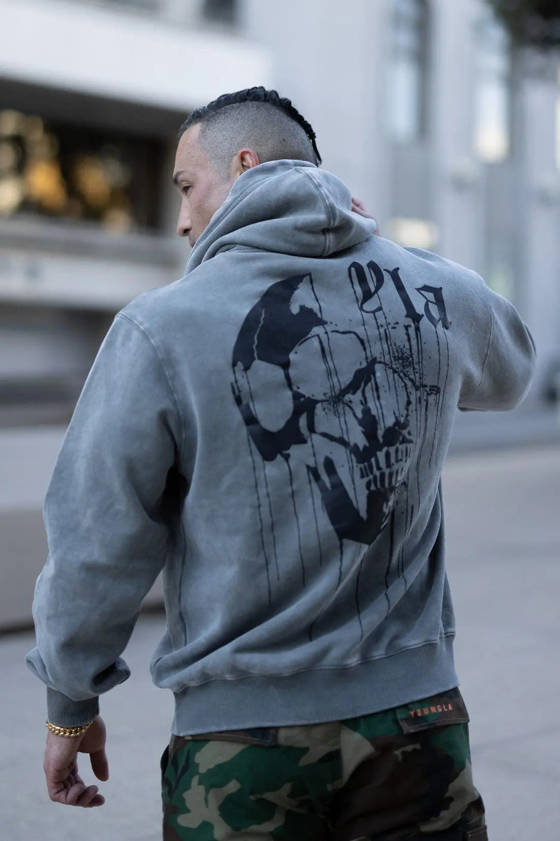 551 - Drippy Skull Hoodie Tony