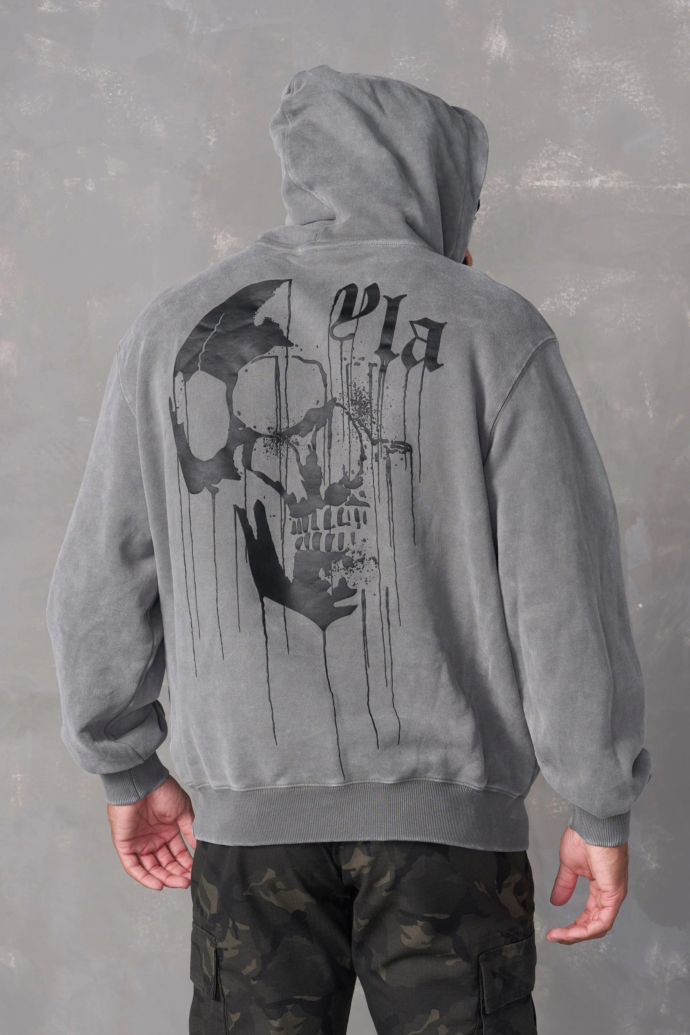 551 - Drippy Skull Hoodie Tony