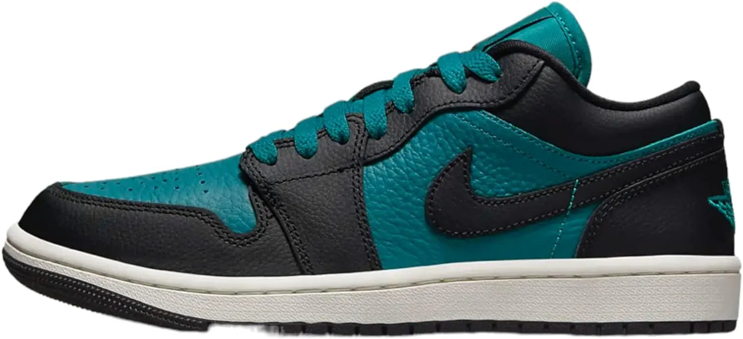 القرش السعودي المخضر والأسود | العلامة التجارية سعودي Air Jordan 1 Low هو حذاء رياضي أنيق يجمع بين الراحة والأناقة.