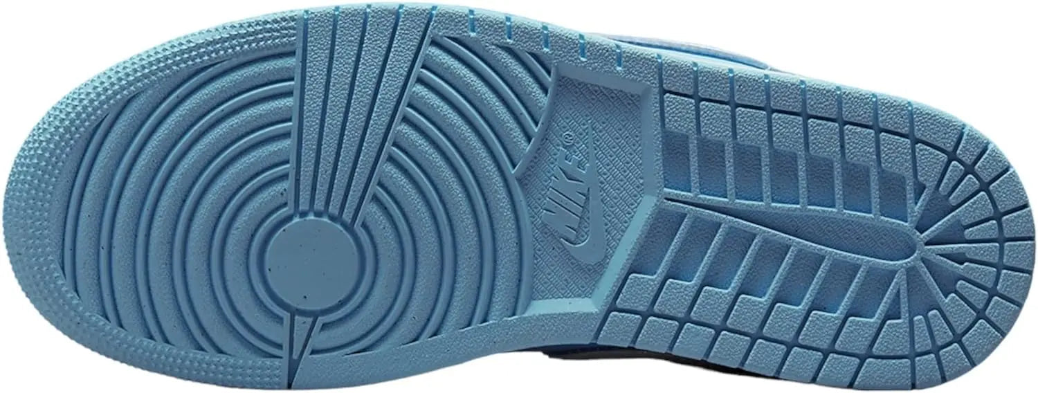 حذاء رياضي SHARK swoosh.