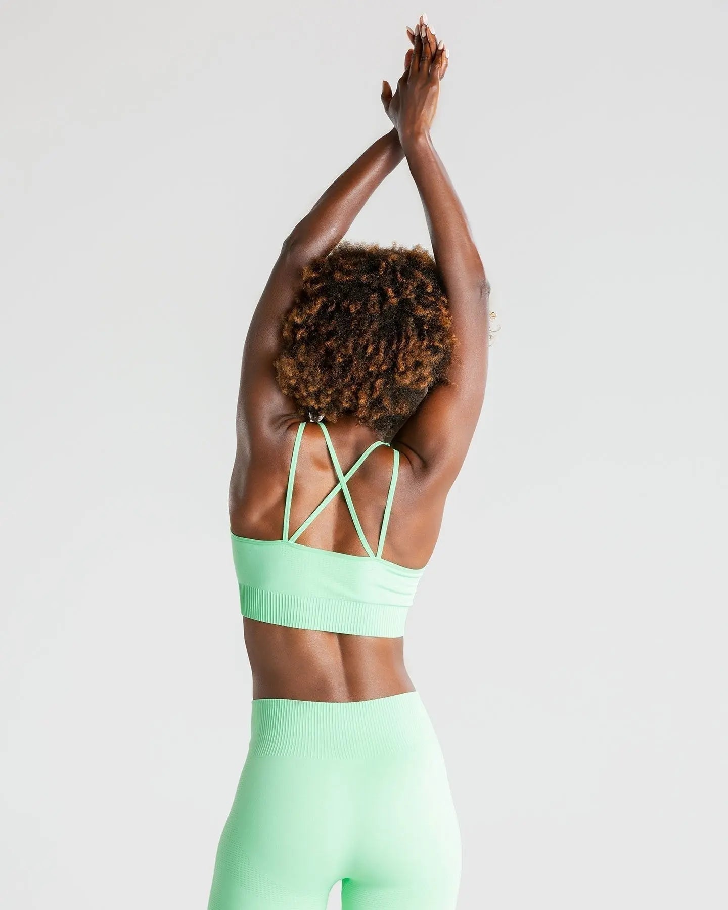 Power Seamless Sports Bra | Green Ash WOMEN'S BEST