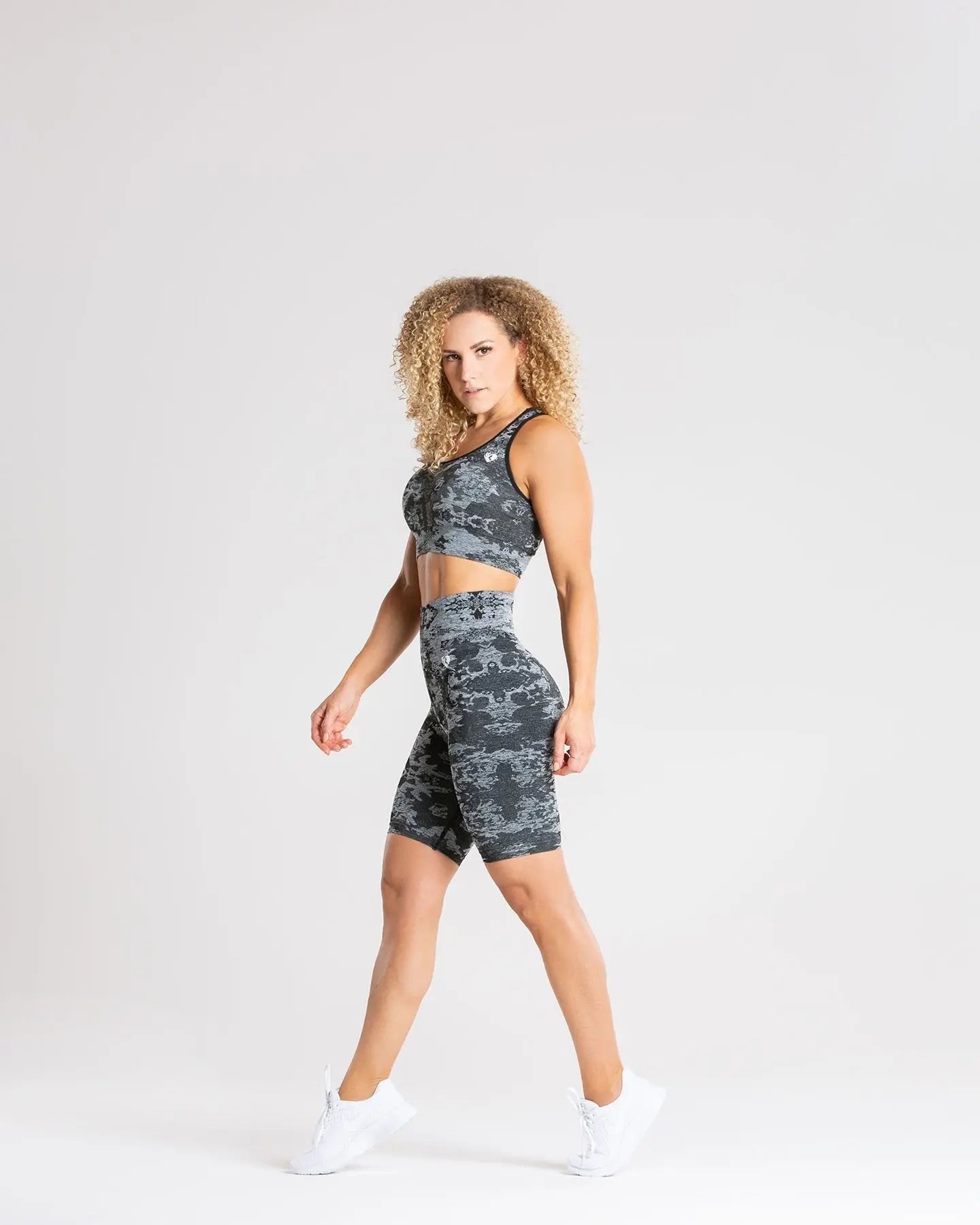 Camo Seamless Cycling Shorts | Black WOMEN'S BEST