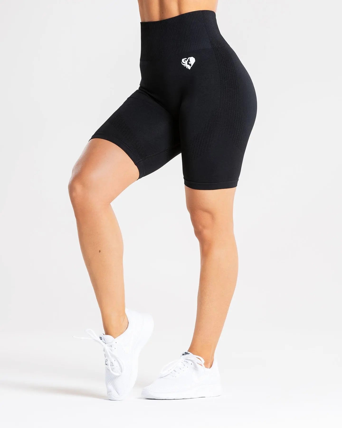Power Seamless Cycling Shorts | Black WOMEN'S BEST