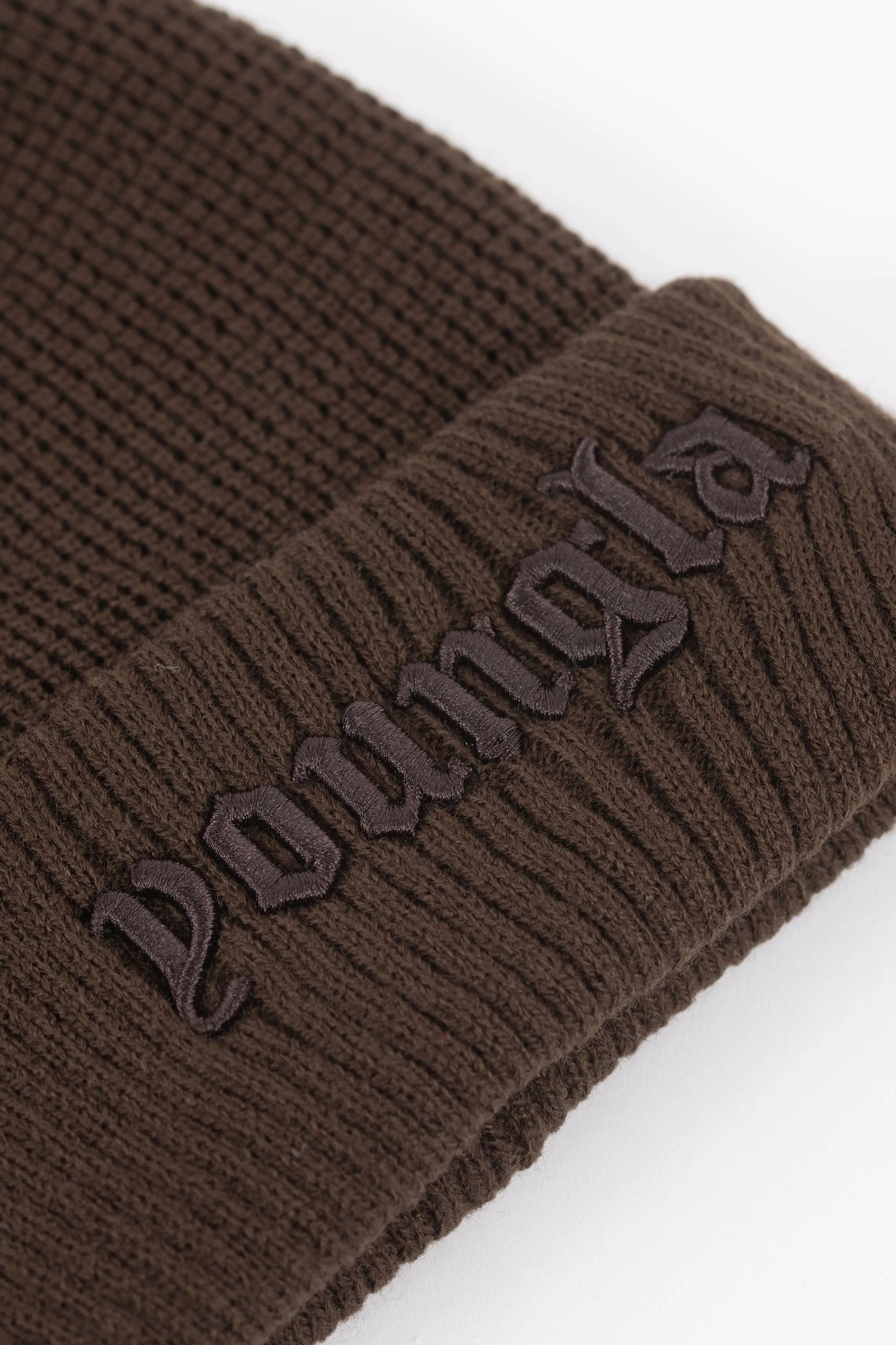 905 Testament Beanies Millie