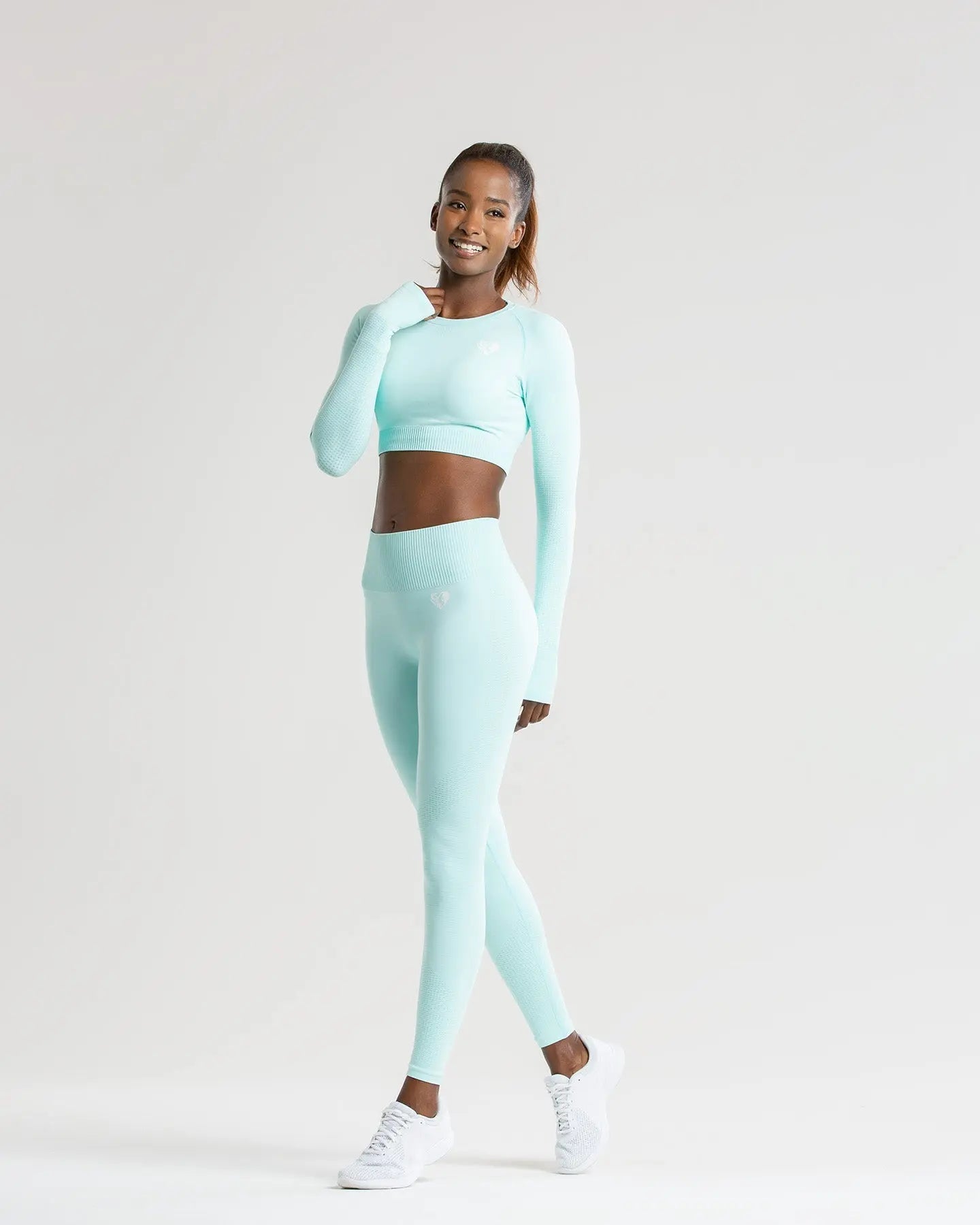 Power Seamless Long Sleeve Crop Top | Bleached Aqua WOMEN'S BEST