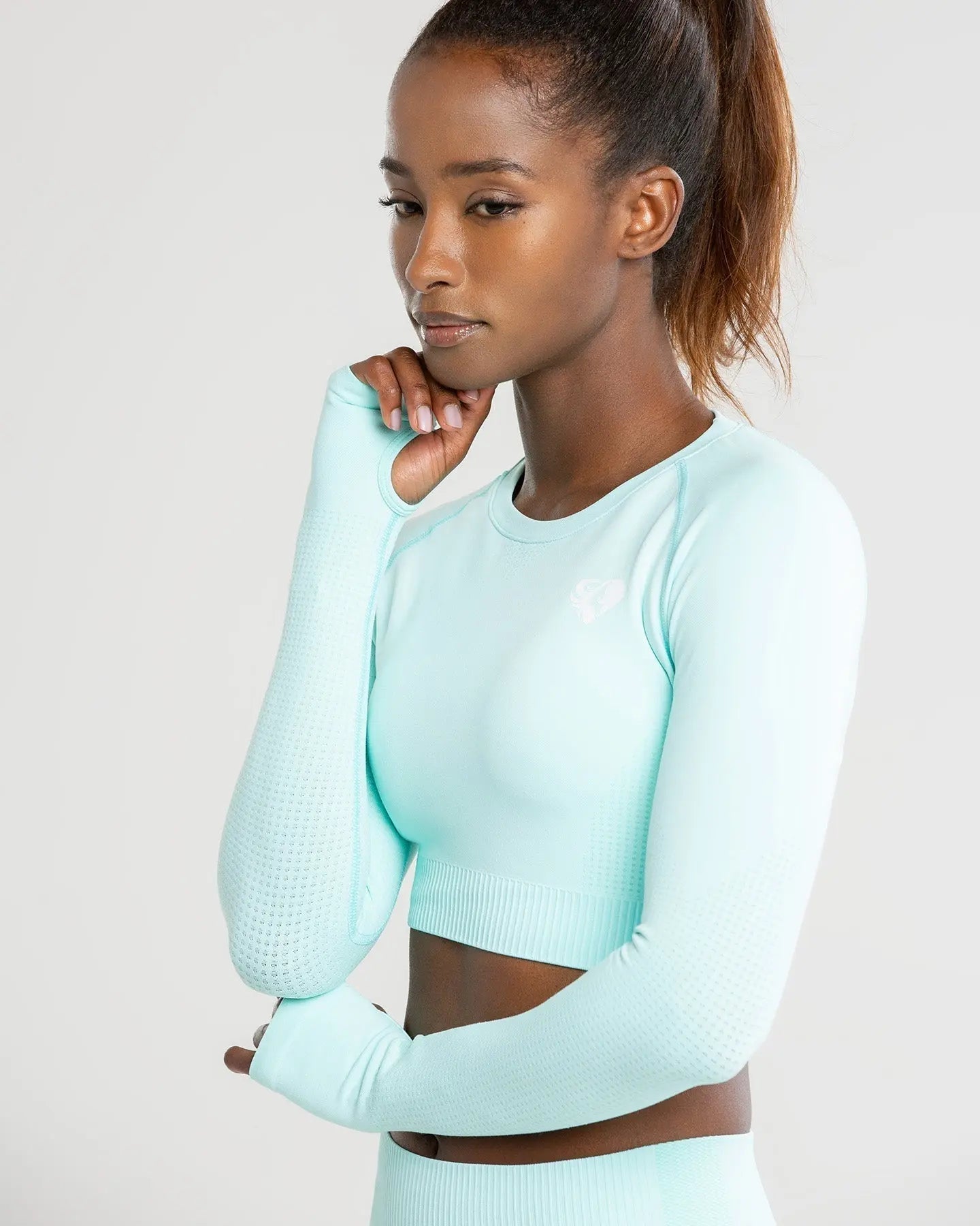 Power Seamless Long Sleeve Crop Top | Bleached Aqua WOMEN'S BEST