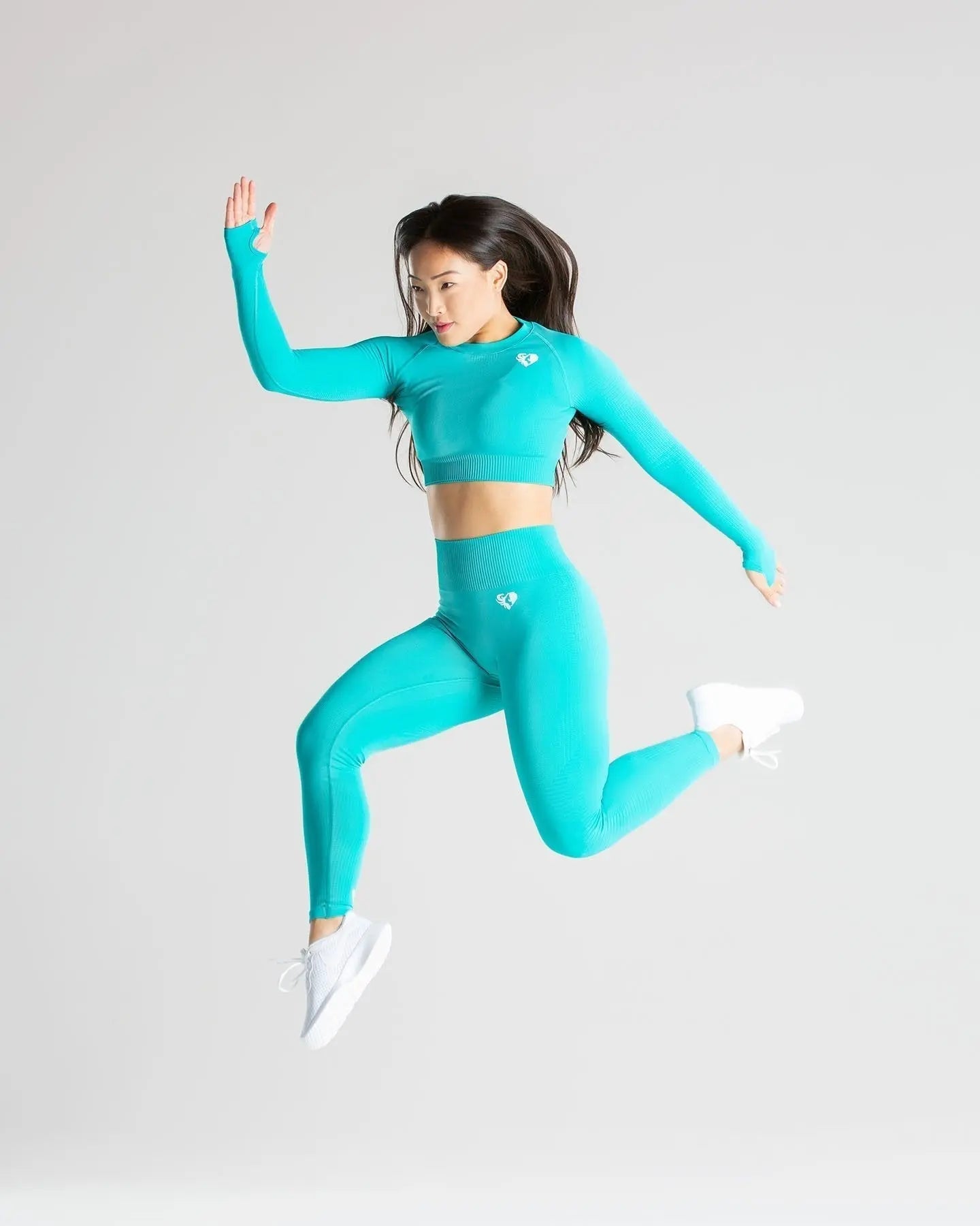 Power Seamless Long Sleeve Crop Top | Ceramic Turquoise WOMEN'S BEST