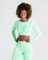 Power Seamless Long Sleeve Crop Top | Green Ash WOMEN'S BEST