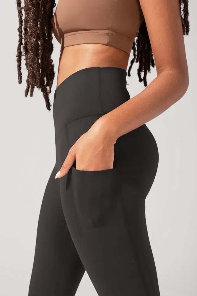 Crisscross Hourglass® Bell Bottom with Pockets (Soft Touch) - Black POPFLEX