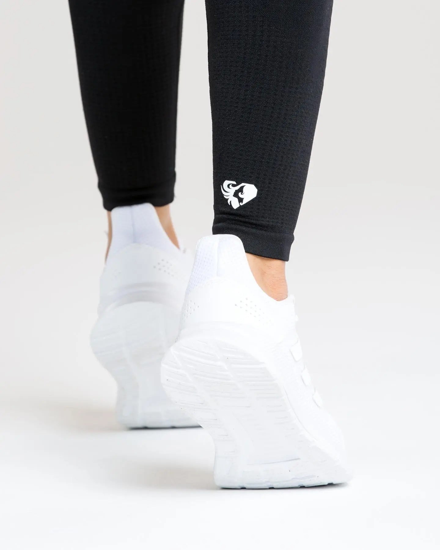 Power Seamless Leggings | Black WOMEN'S BEST