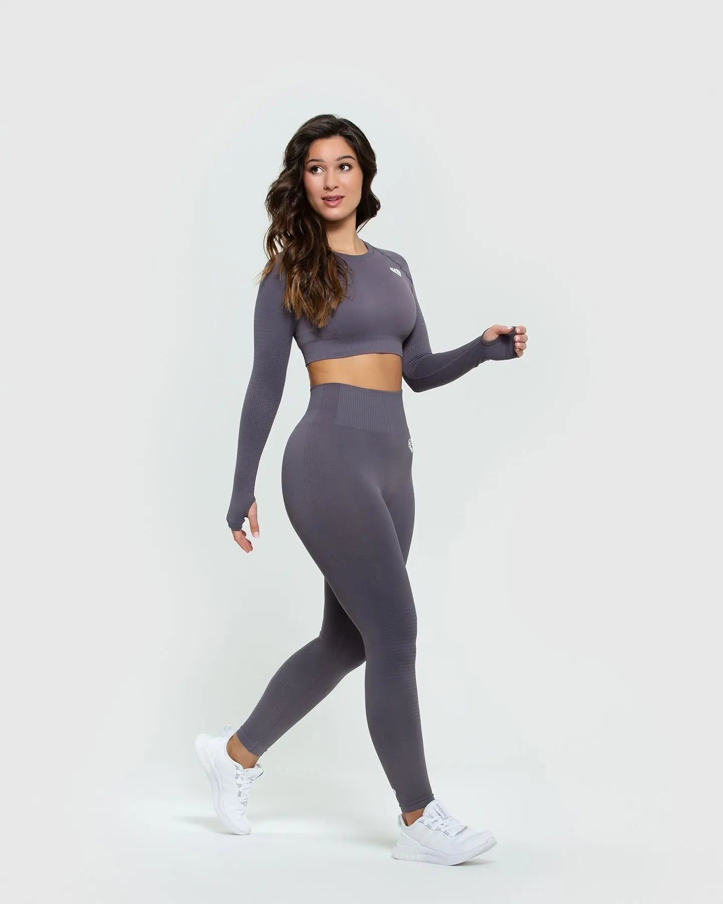 Power Seamless Long Sleeve Crop Top | Charcoal WOMEN'S BEST