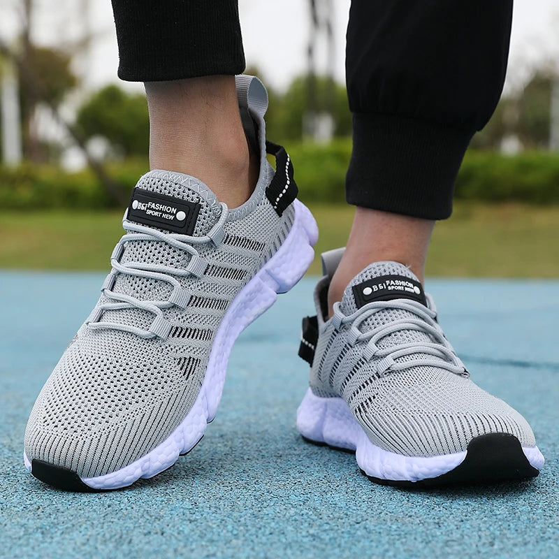 New Summer Soft Soled Running Shoes Men Mesh Breathable Casual Shoes Comfortable Fashionable Versatile Outdoor Exercise Shoes