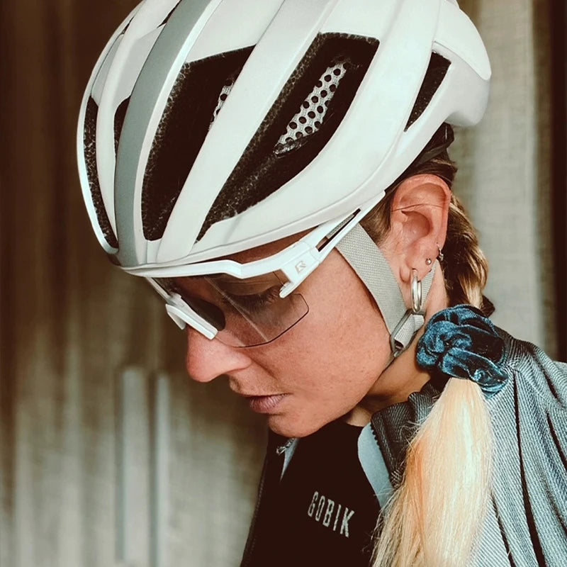 ROCKBROS Photochromic Anit-fog Bicycle Glasses UV400 Sun Protection Bike Sunglasses Sports Run MTB Road Cycling Eyewear Goggles