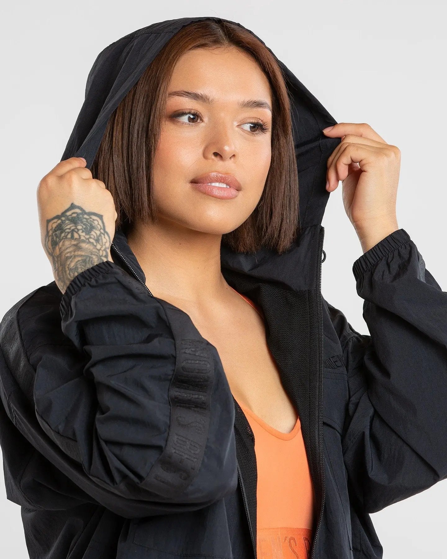 Hold Windbreaker | Black WOMEN'S BEST