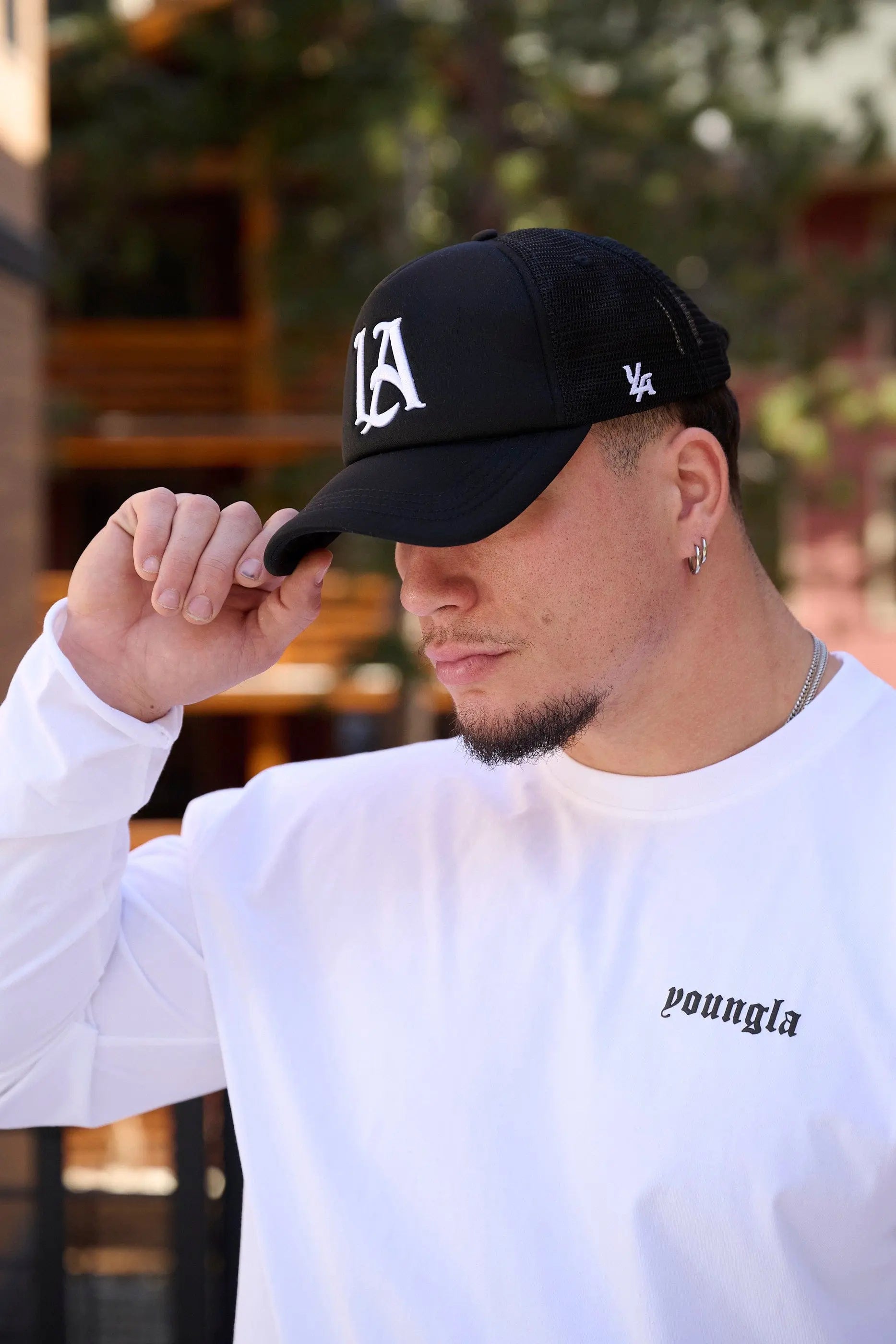 923 - LA Trucker Hats Winter